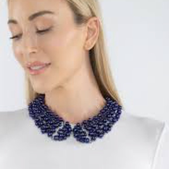 Made in UK Black Beaded Collar Necklace Floral Appliqués All Season Peter Pan - Picture 9 of 9